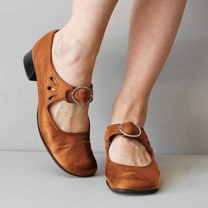 Anika | Authentic Vintage Round Nose Shoes