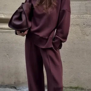 Ensemble sweat-shirt col roulé douillet et pantalon à poches décontracté