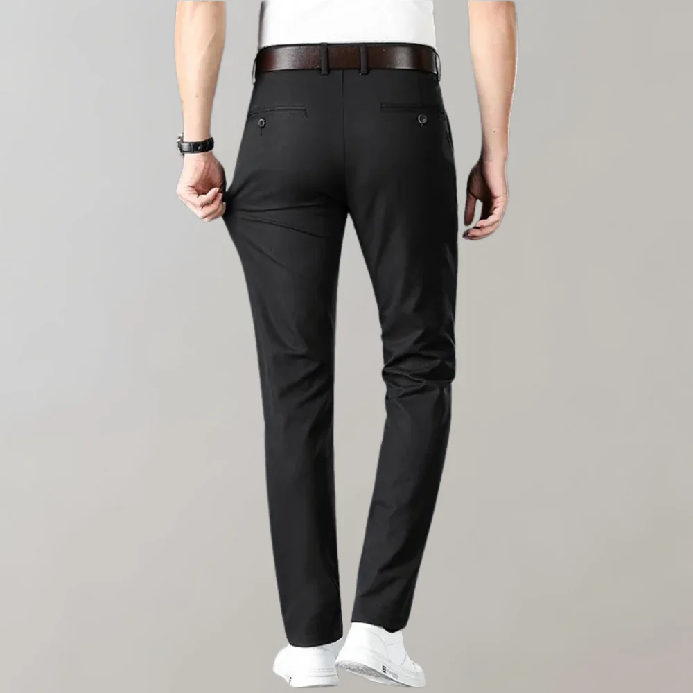Konrad - Pantalon chino tendance à coupe étroite pour un style sans effort – Image 3