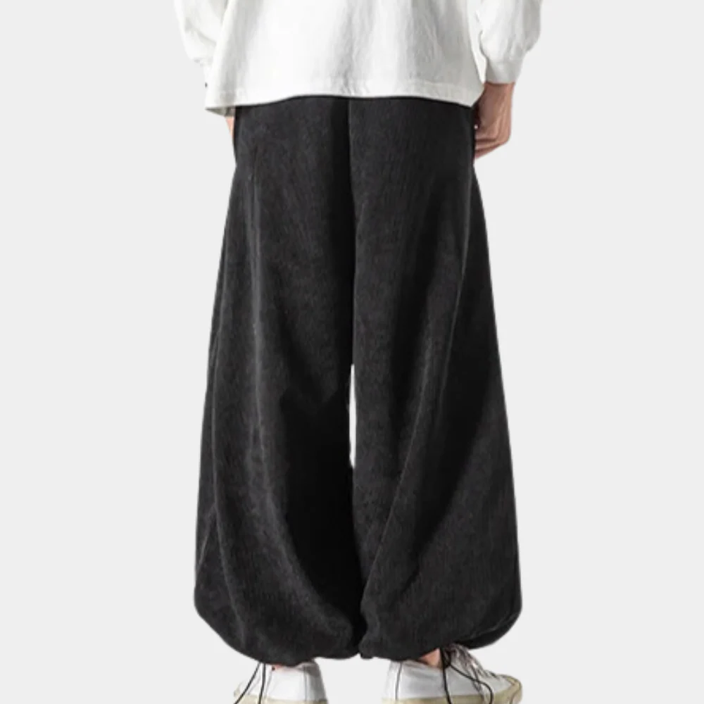 Adrian - Pantalon élégant en tricot côtelé pour l'homme moderne – Image 3