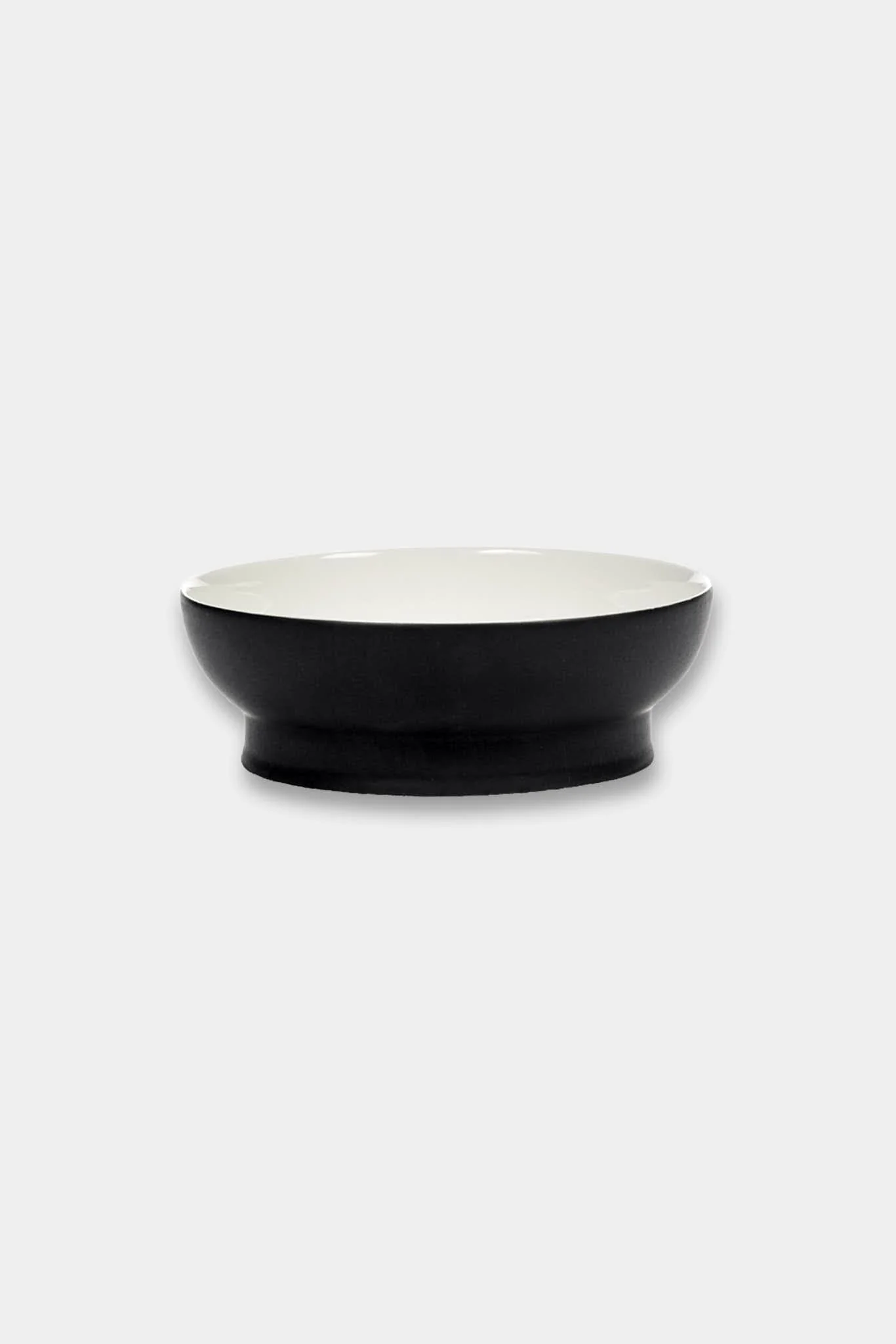 Ann Demeulemeester - Serax Bol "Ra" en porcelaine noire et blanche (Ø 16 cm) – Image 2